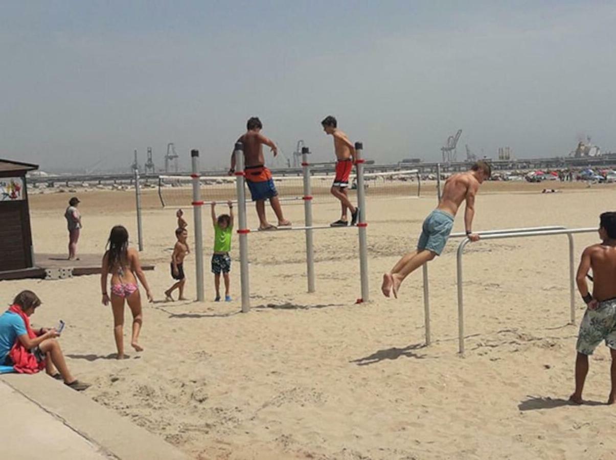 Port Aventura, Exclusivo Alojamiento La Pineda Dış mekan fotoğraf