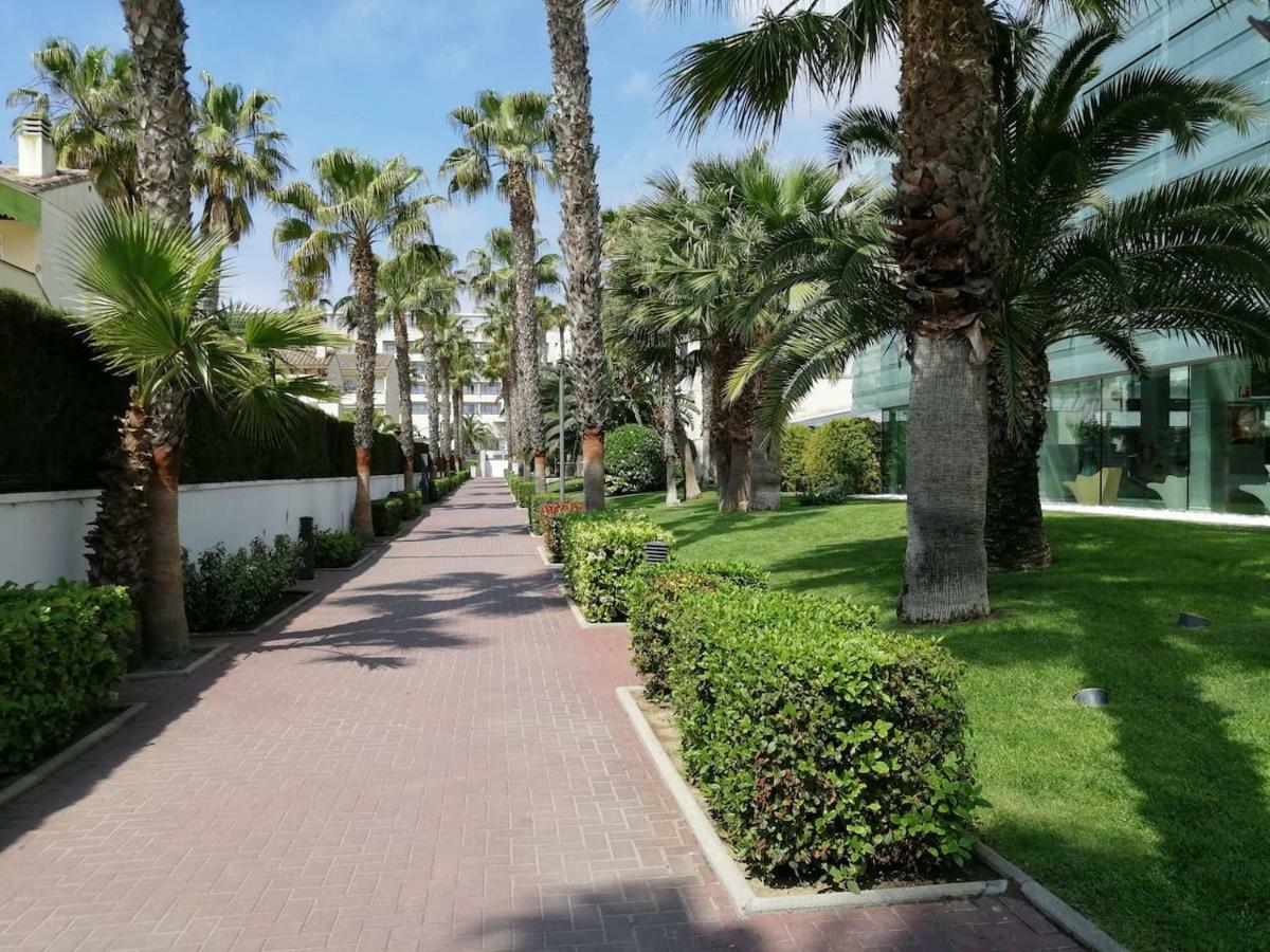 Port Aventura, Exclusivo Alojamiento La Pineda Dış mekan fotoğraf